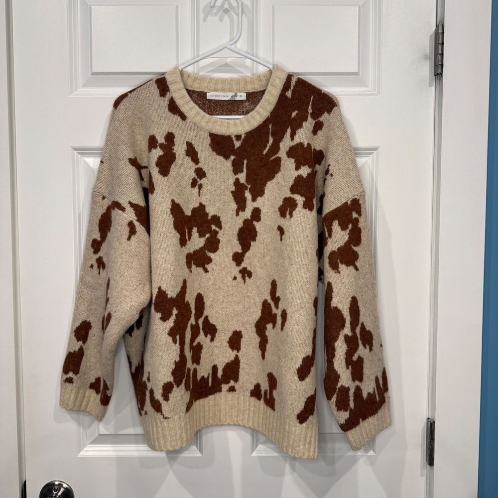 Altar'd State Cow Print Oversized Crew Neck Sweater Brown Cream Size XS NWT - Picture 2 of 7
